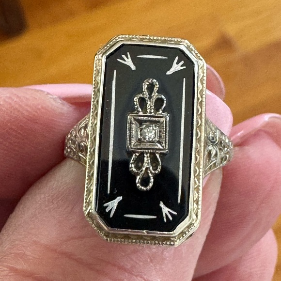 Vintage Jewelry - Antique 14k White Gold Art Nouveau Deco Onyx Enamel Diamond Filigree Ring